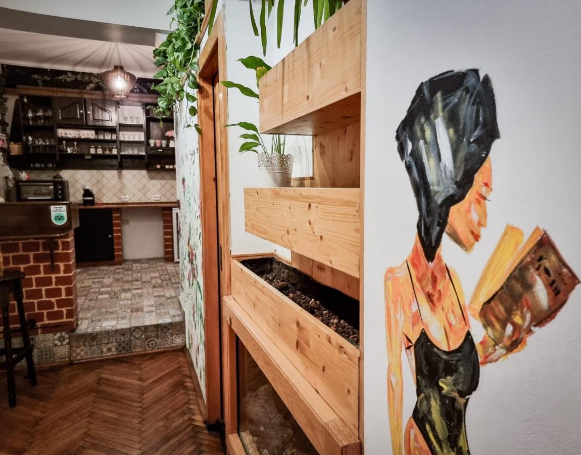 Home Central Apartment Brasov Ngoại thất bức ảnh