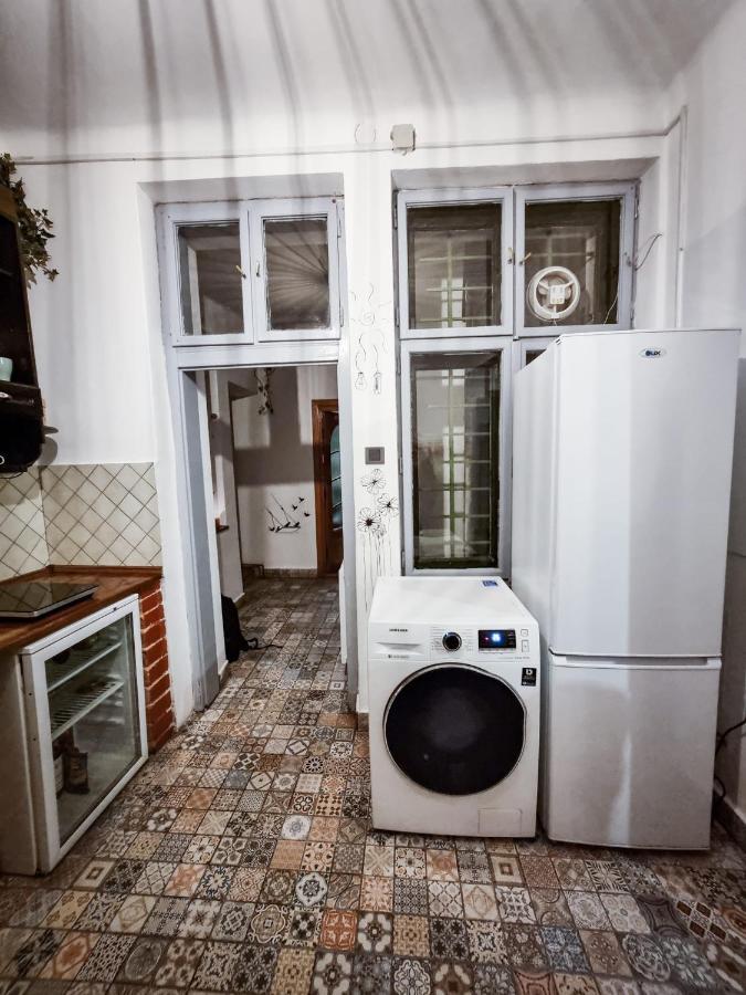 Home Central Apartment Brasov Ngoại thất bức ảnh
